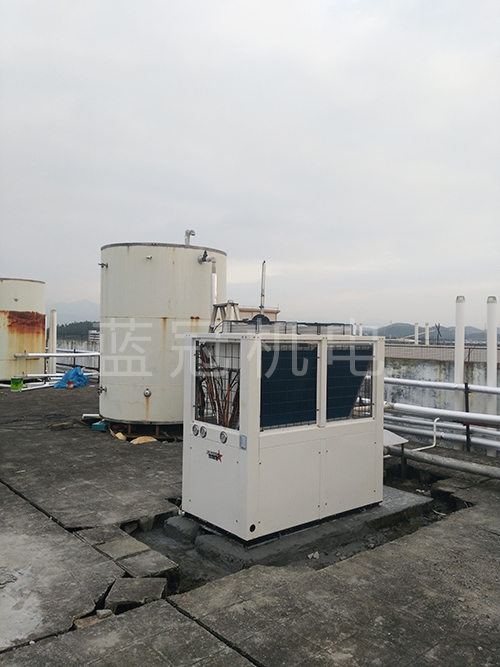江晟鋁業空氣能熱水器工程