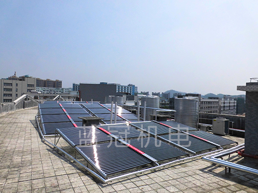 太陽能熱水工程—使用真空管太陽能，內(nèi)里溫度高，表面不燙手