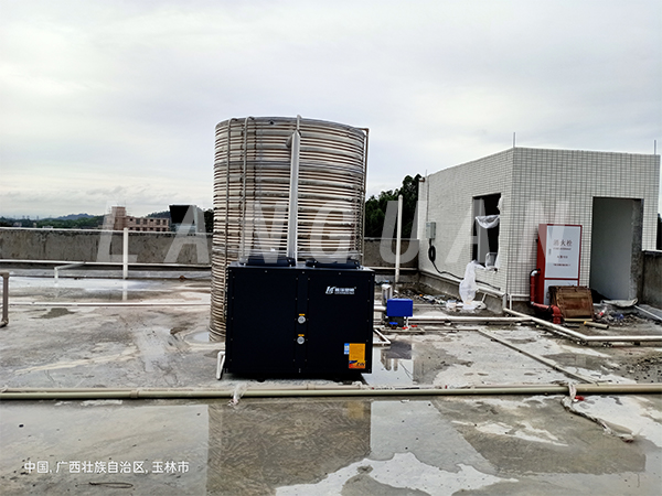 空氣能熱水器